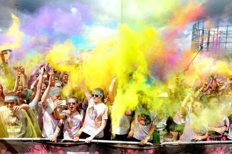 Color Run prezentat de Skittles Manchester 16 iulie