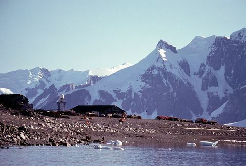 Baza de sondaj antarctic britanic Rothera
