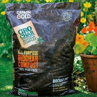Carbon Gold grochar compost universal fără turbă - 20 litri