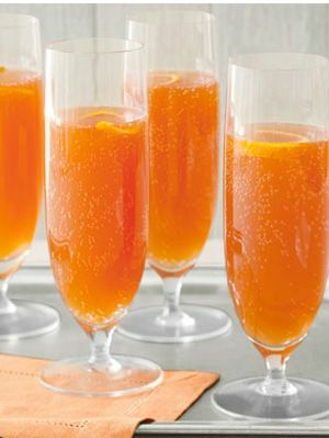 cocteiluri de șampanie de portocale cu vișine