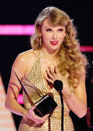 Taylor Swift la American Music Awards 2022