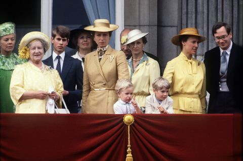 Prințesa Anne pe balconul Palatului Buckingham, 1980