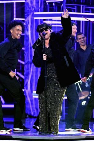 Kelly Clarkson la Billboard Music Awards