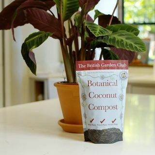Compost botanic de nucă de cocos pentru plante de apartament fără turbă - 4 litri