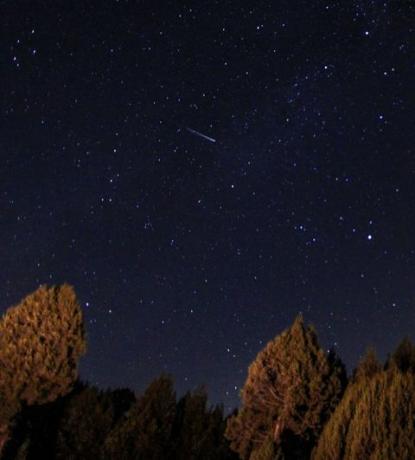 Perseid Meteor Shower în Turcia Kutahya