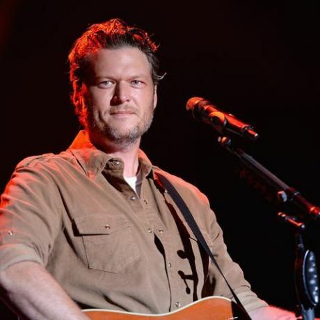 Dover, cântărețul Blake Shelton din 26 iunie cântă pe scenă în timpul zilei 1 a festivalului de muzică country Big Barrel, pe 26 iunie 2015, în Dover, Delaware, fotografie de stephen lovekingetty imagini pentru Big Barrel