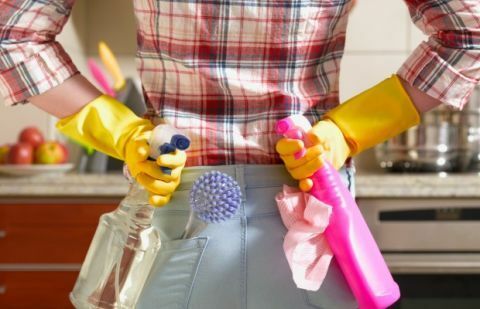 Curățați-vă repede înainte de o petrecere