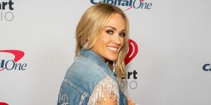 Austin, Texas – 7 mai, Carrie Underwood pozează în culise în timpul festivalului iheartcountry de la Moody Center, pe 7 mai 2022, în Austin, Texas, fotografie de barry brecheisengetty imagini